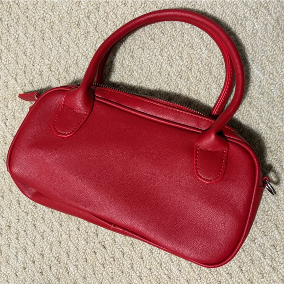 4 bags in 1 bundle!!! - Picture 3 of 10